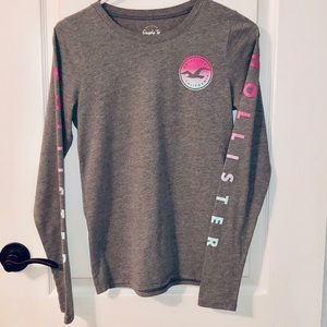 Juniors Hollister shirt